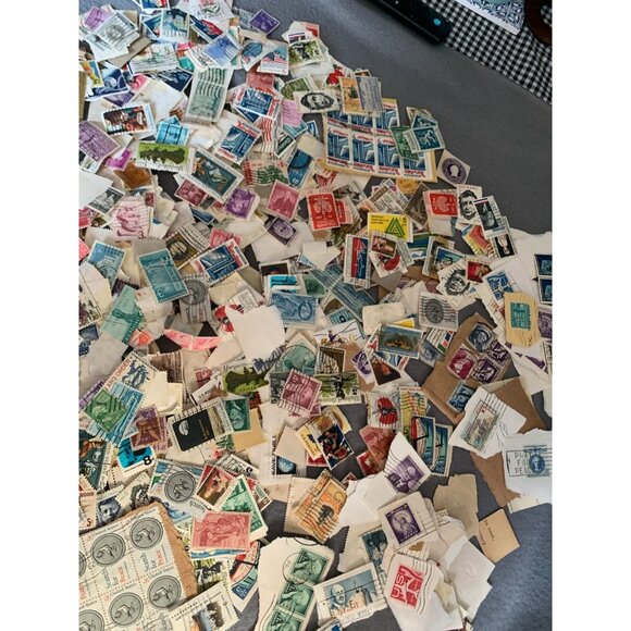 Vintage Postage Stamp Collection - Picture 9 of 15